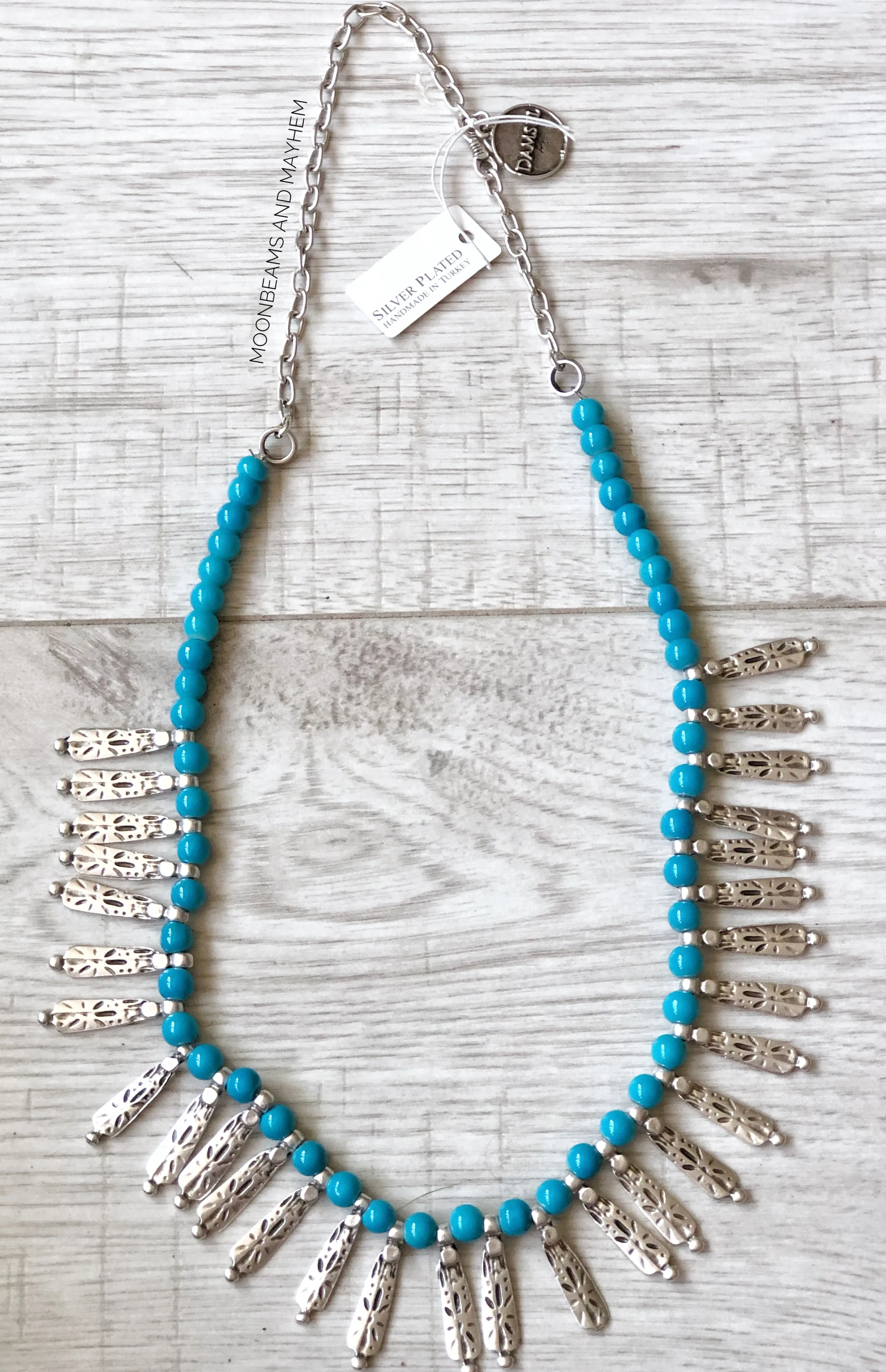 BEAUTIFUL TURQUOISE LAGOON  NECKLACE
