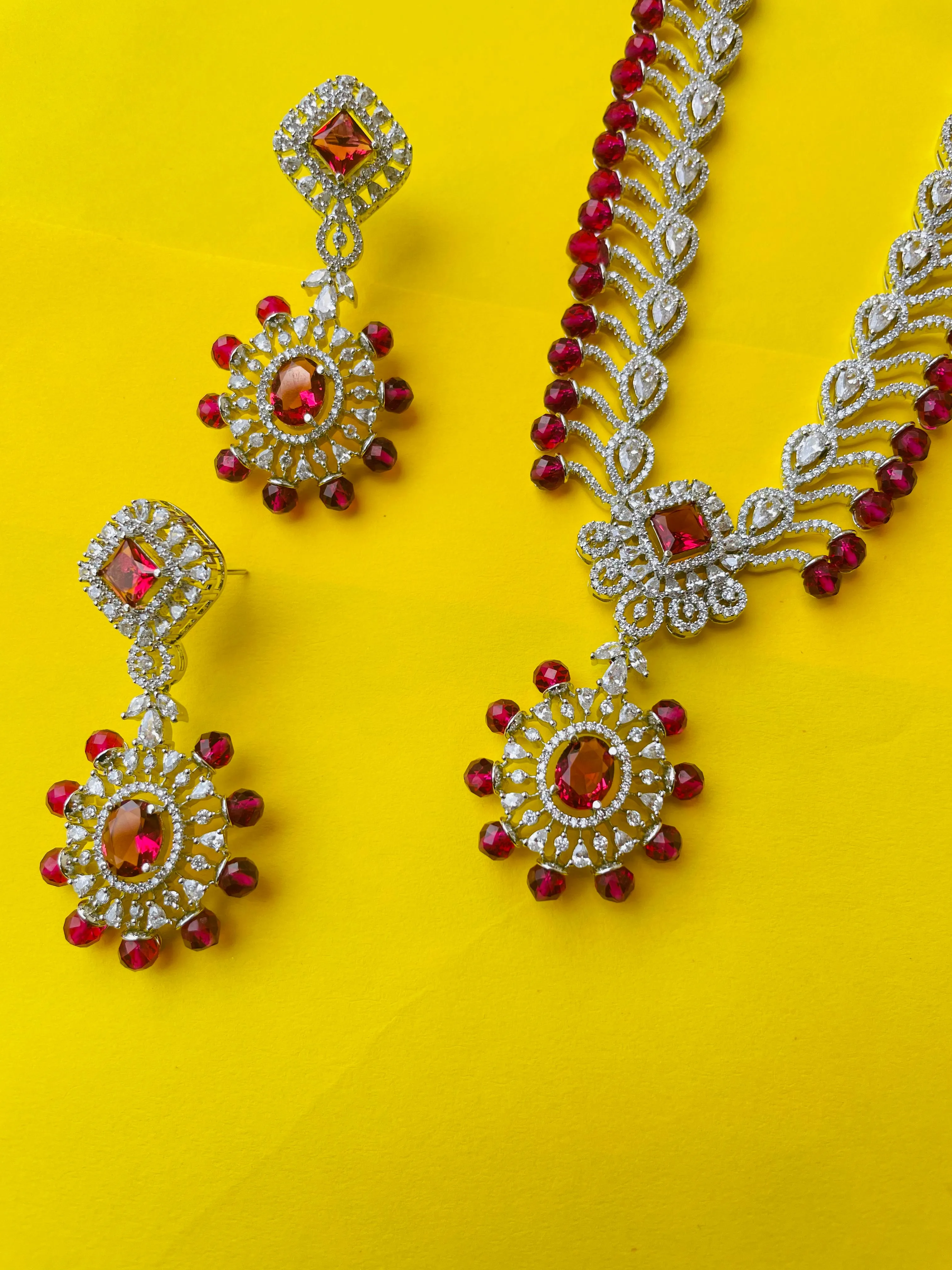 EMERALD ZIRCONIA NECKLACE-Elegance31