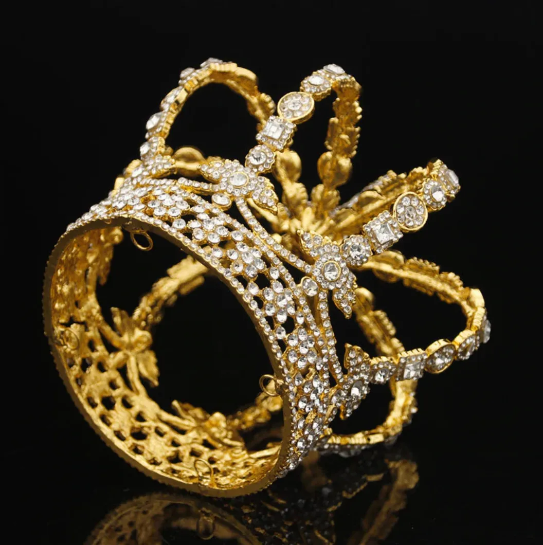 Honored King Royal Cross Crown