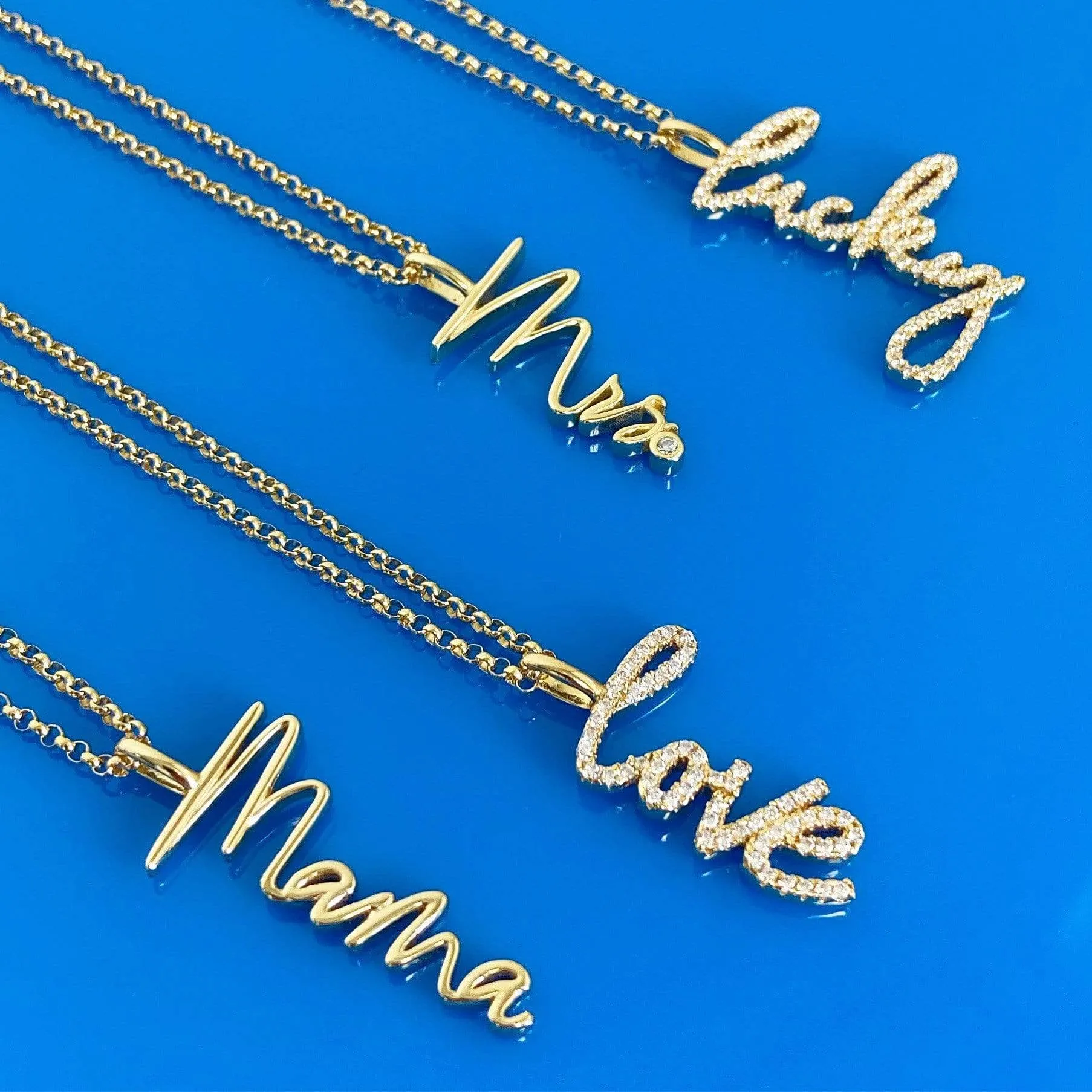 Lucky | Script Necklace