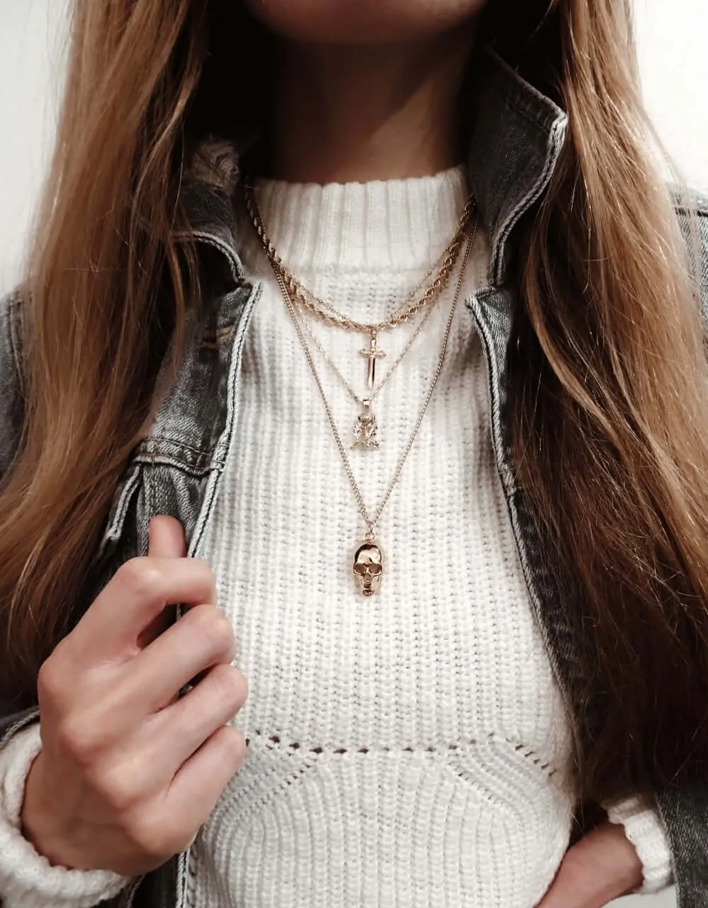 The Mini Rose Necklace