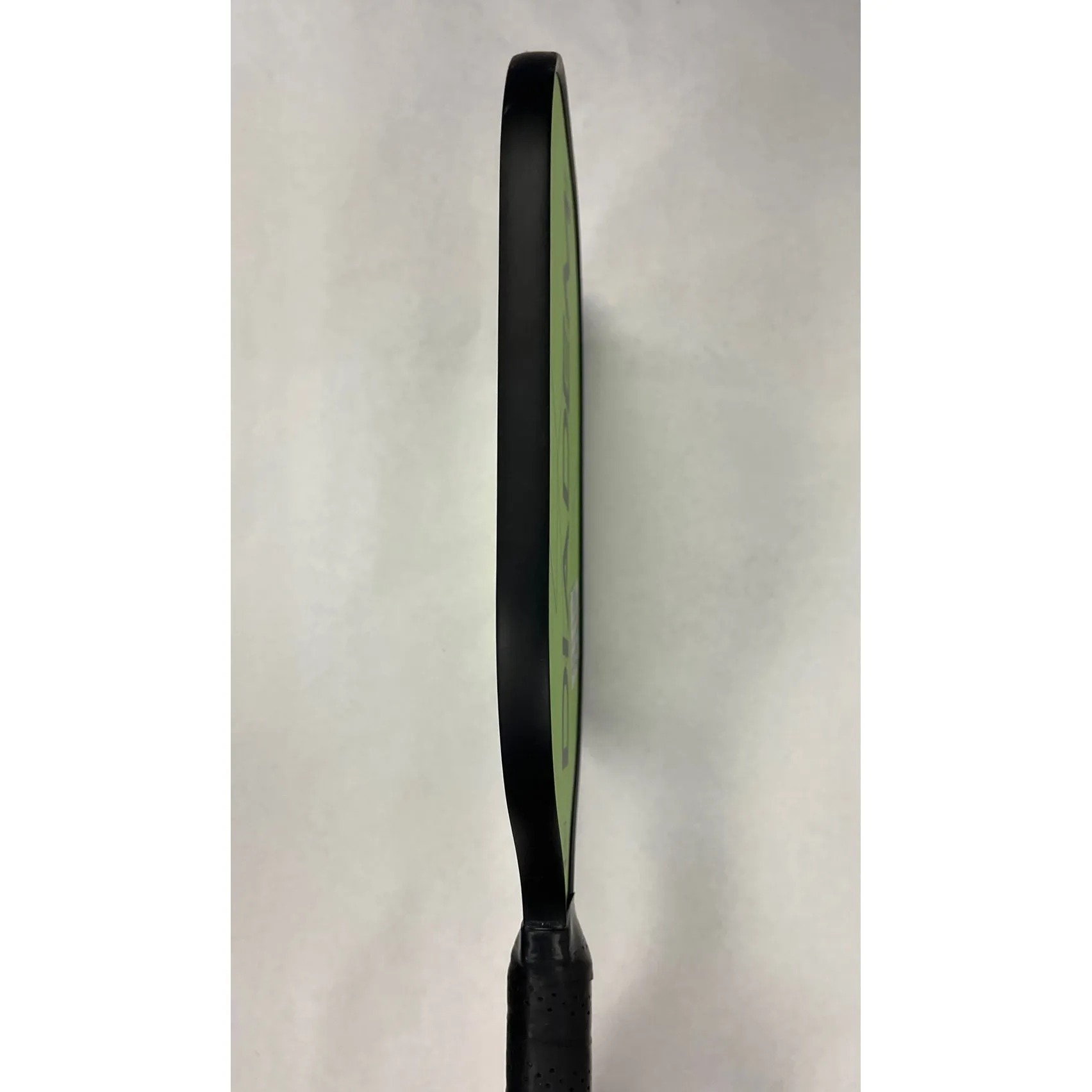 Used Diadem Riptide Pickleball Paddle 30207
