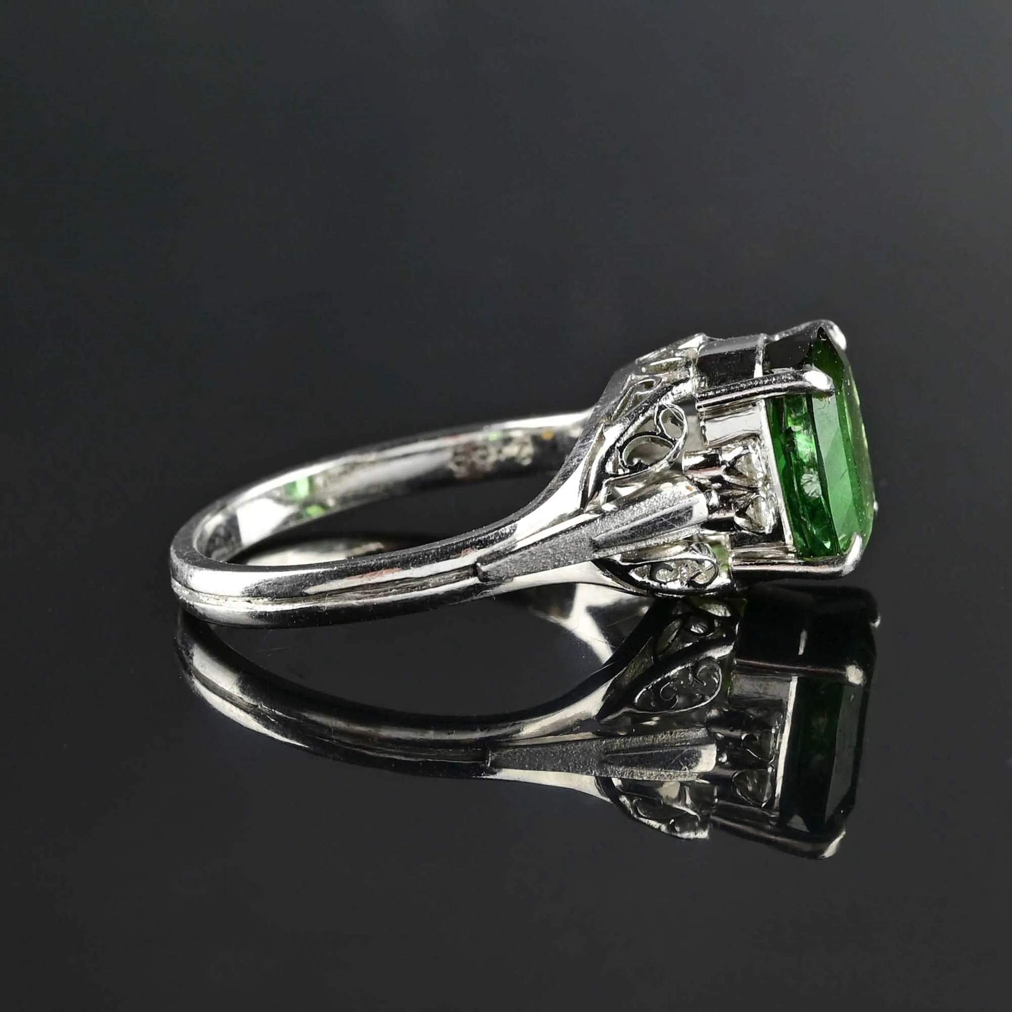 Vintage Platinum Diamond Green Tourmaline Ring